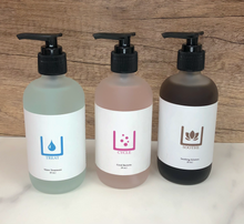Load image into Gallery viewer, Soothing Solution 8oz.